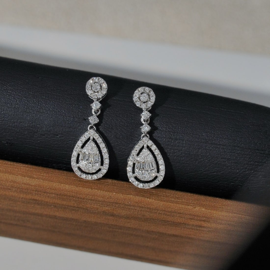 14k Gold 0.80 Ct Natural H Diamond Earrings - 3