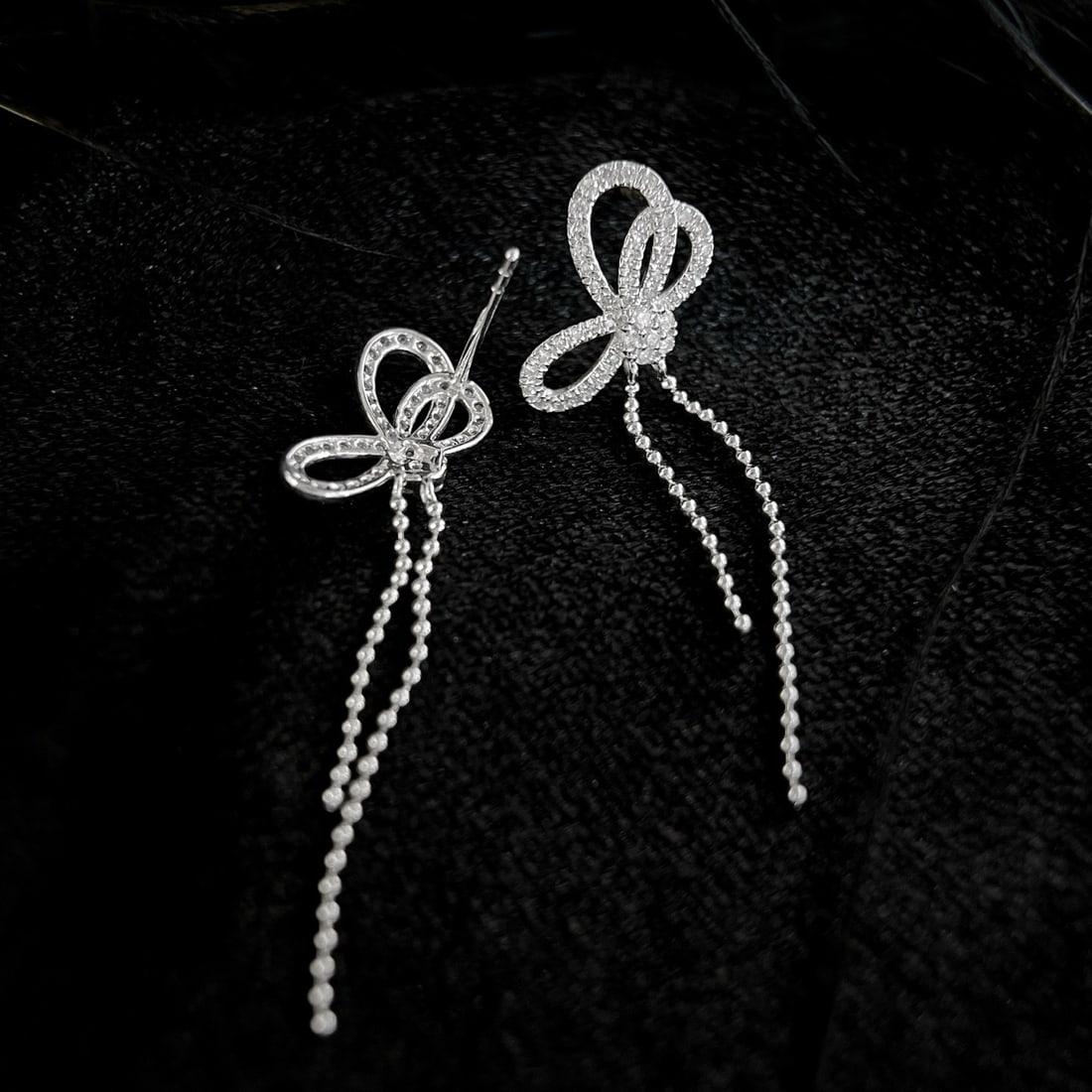 14k Gold 0.56 Ct Natural H Diamond Earrings - 2