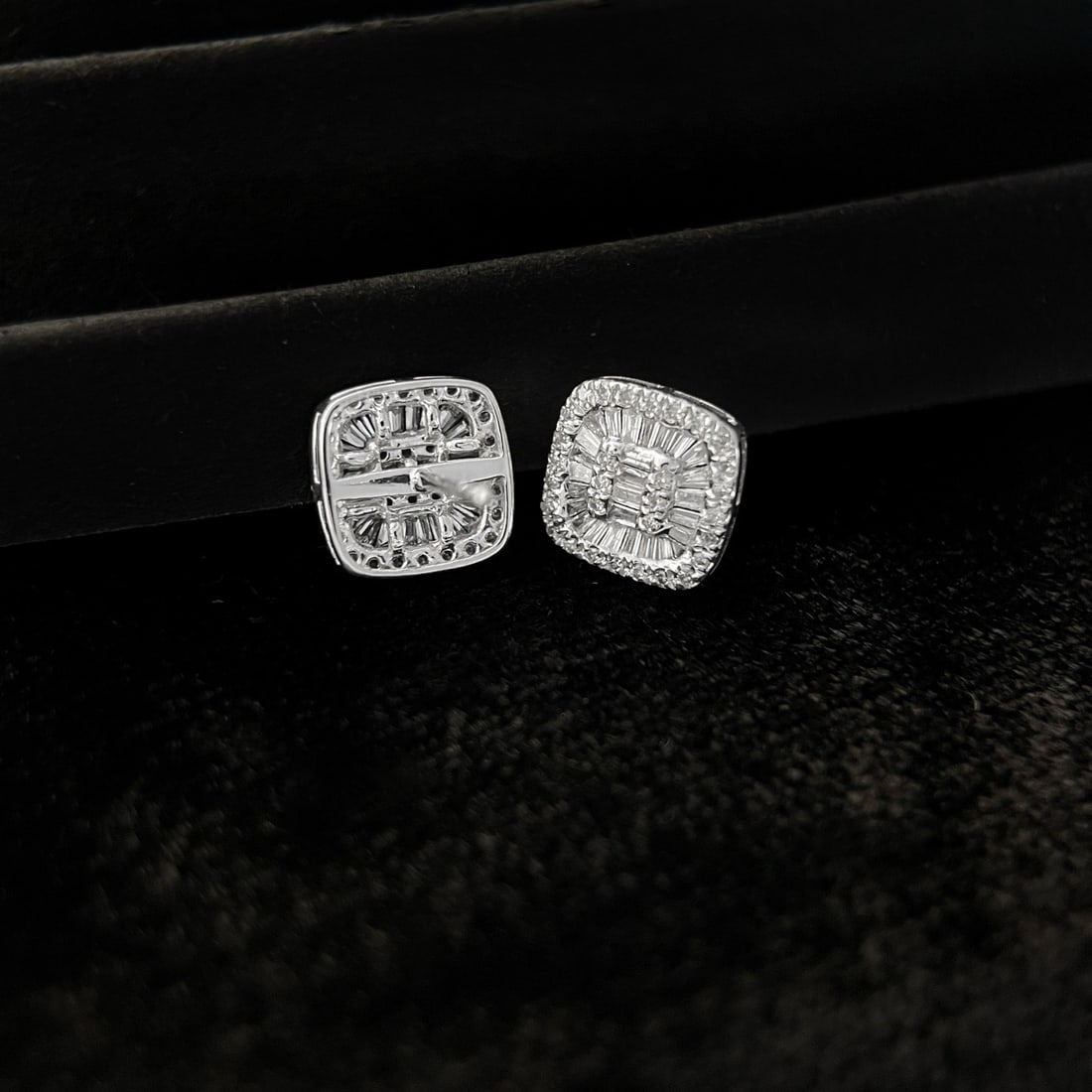 14k Gold 0.7 Ct Natural H Diamond Earrings - 2
