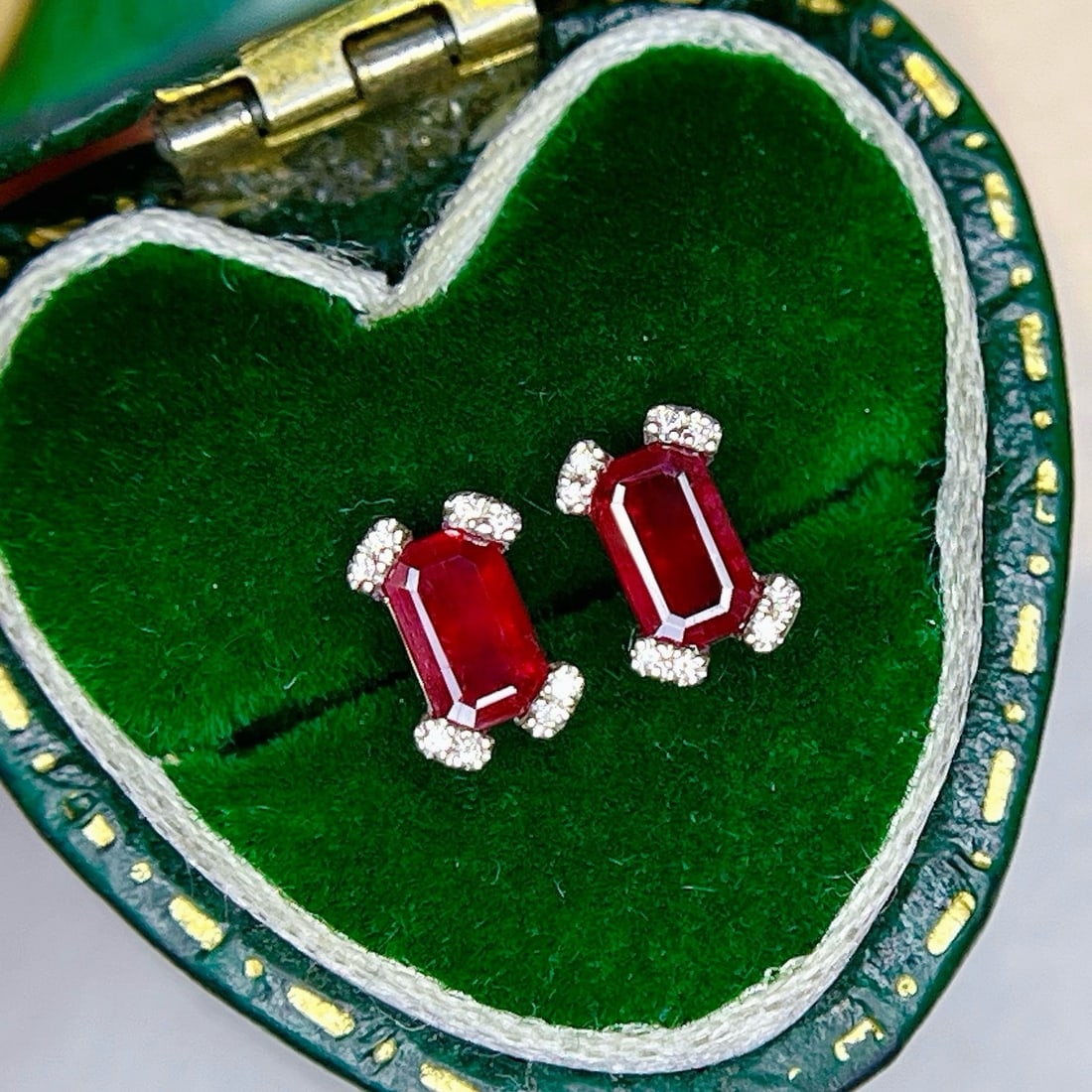 14k Gold 0.69 Ctw Natural Ruby & Diamond Earrings - 6