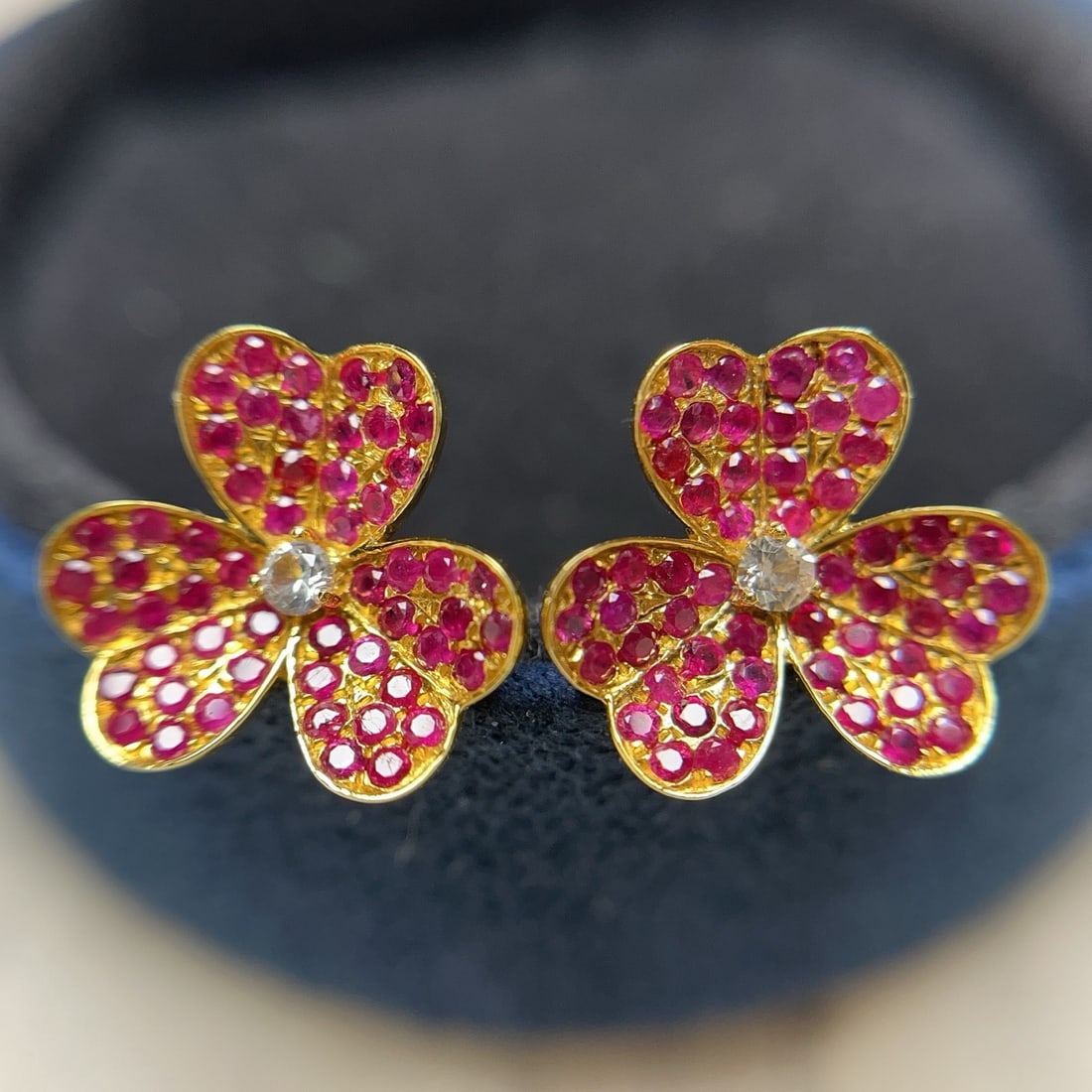 14k Gold 1.35 Ct Natural Ruby & Sapphire Earrings: Ref:231174232 // gold content:14k gold // main gemstone:ruby // shape:round // carat weight:1. 35ct // color:red // treatment:natural // cut grade:g // // adjacent gemstone 2 : sapphire // number of