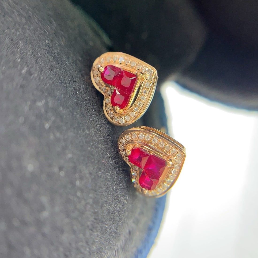 14k Gold 0.80 Ct Natural Ruby & Diamond Earrings - 6
