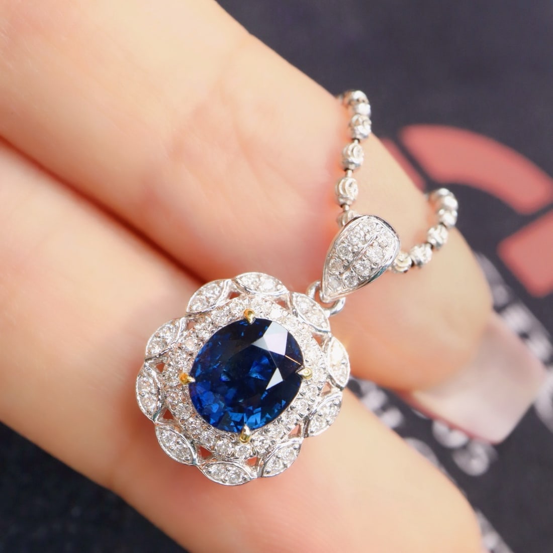 14k Gold 1.91 Ctw Natural Sapphire & Diamond Pendant( Without Chain ): Ref:231174265 // gold content:14k gold // main gemstone:sapphire // shape:oval // carat weight:1. 65ct // color:blue // treatment:natural // // adjacent gemstone 2 : diamond // shape:round // carat