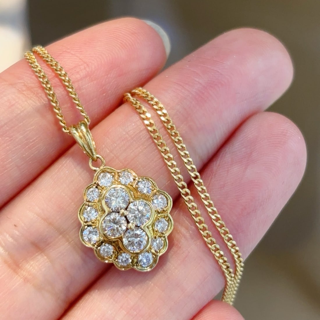 14k Gold 1.02 Ct Natural H Diamond Necklace: Ref:231174268 // gold content:14k gold // main gemstone:diamond // shape:round // carat weight:1. 02ct // clarity grade:vs-si // color:h // treatment:natural // cut grade:g // Condition: New Low Estim