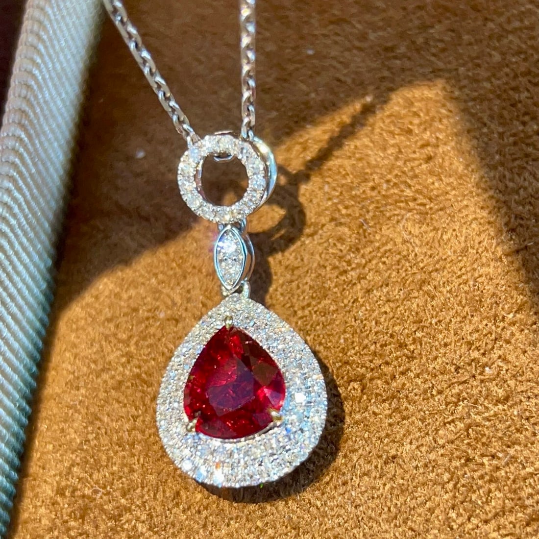14k Gold 1.04 Ctw Natural Ruby & Diamond Pendant( Without Chain ) - 3
