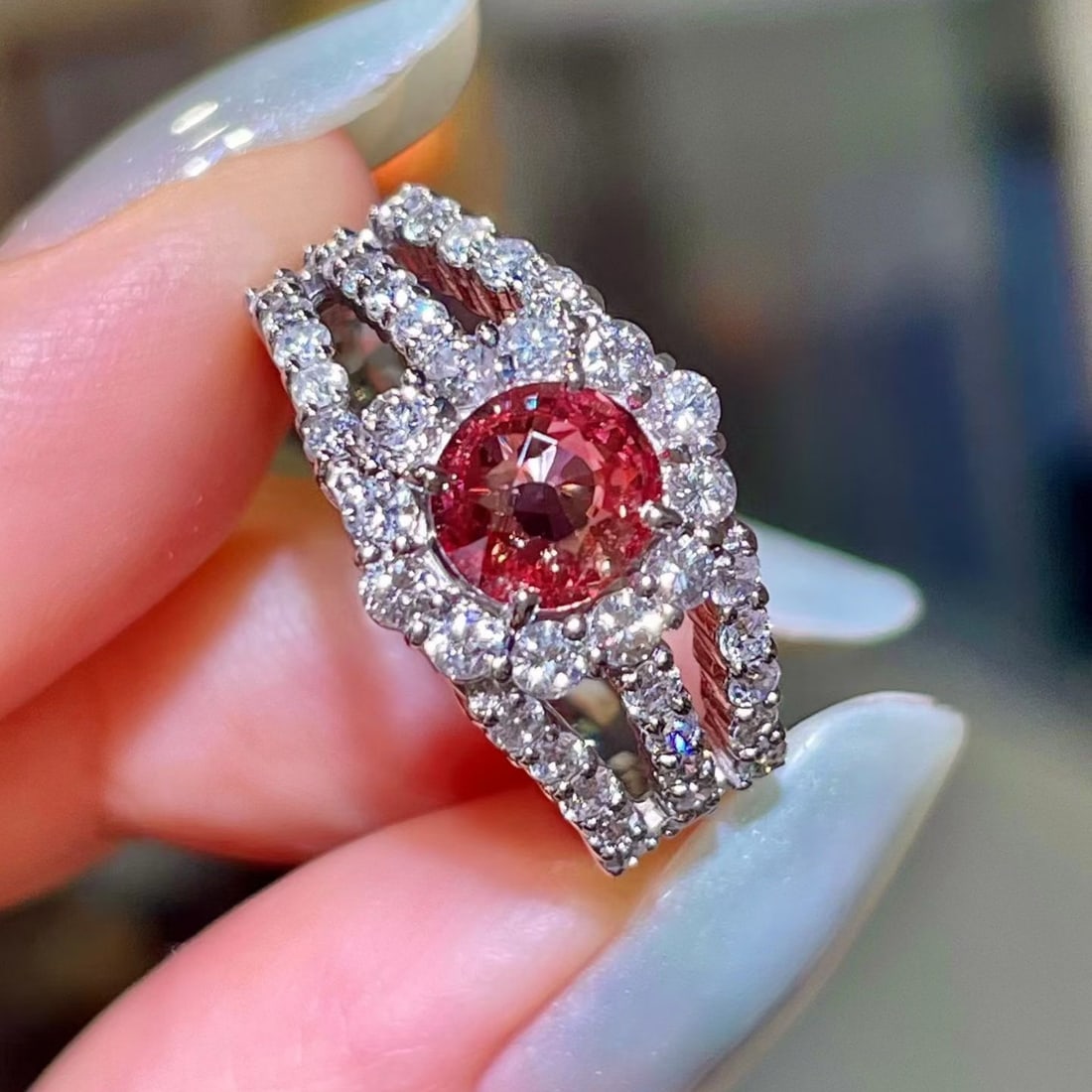 14k Gold 2.45 Ctw Natural Padparadscha Sapphire & Diamond Ring - 3