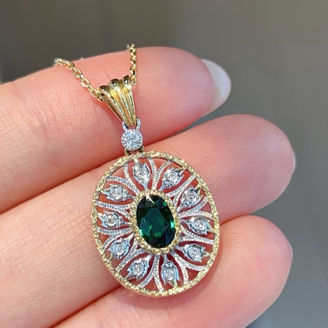 14k Gold 0.64 Ctw Natural Tsavorite & Diamond Pendant( Without Chain ) - 2