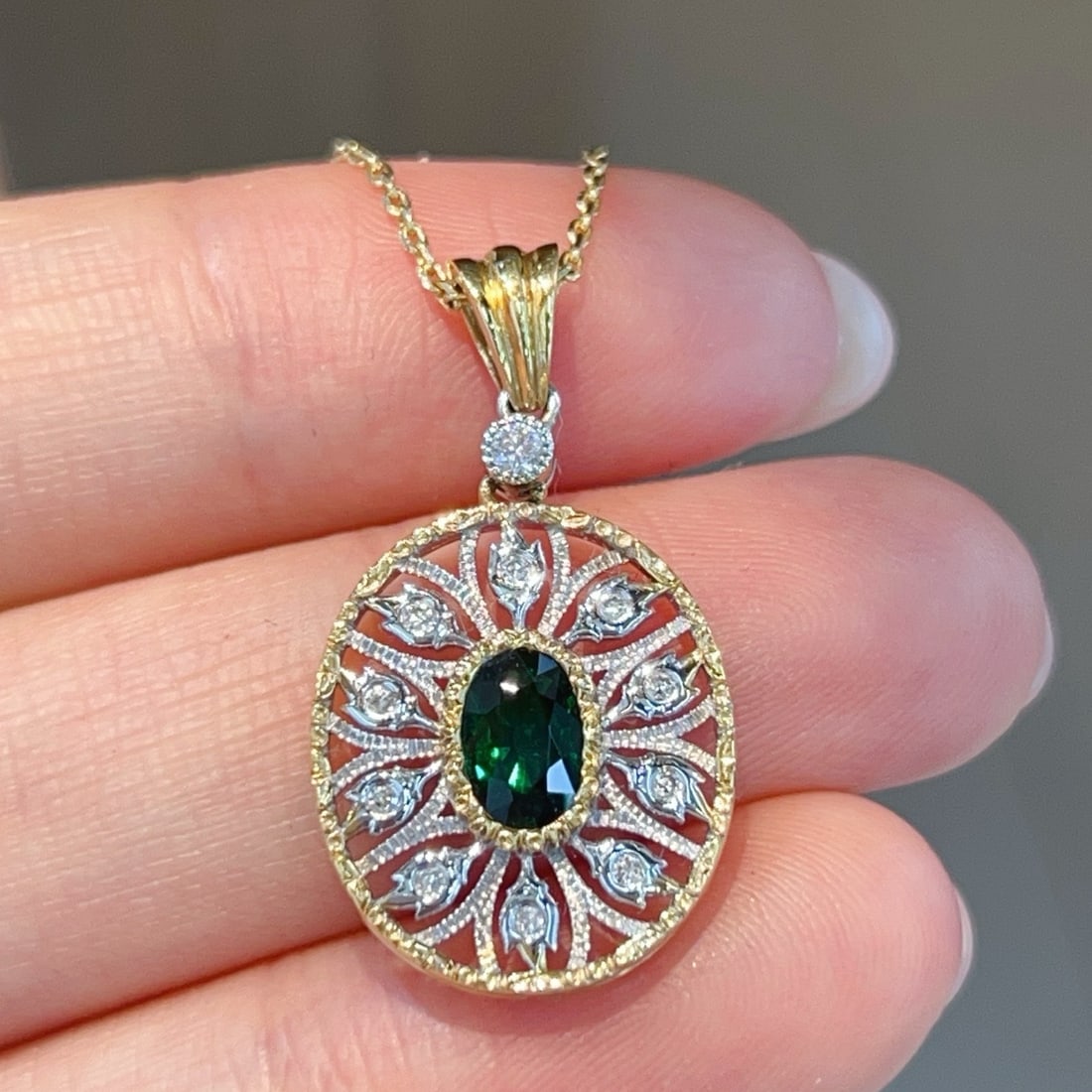 14k Gold 0.64 Ctw Natural Tsavorite & Diamond Pendant( Without Chain ) - 4