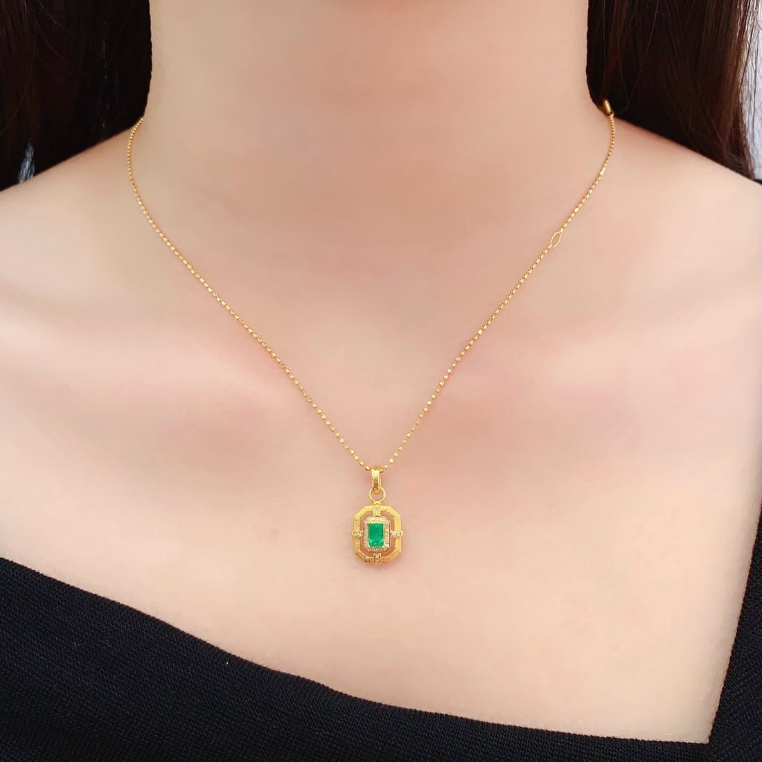 14k Gold 0.4 Ct Natural Emerald & Diamond Pendant( Without Chain ) - 6