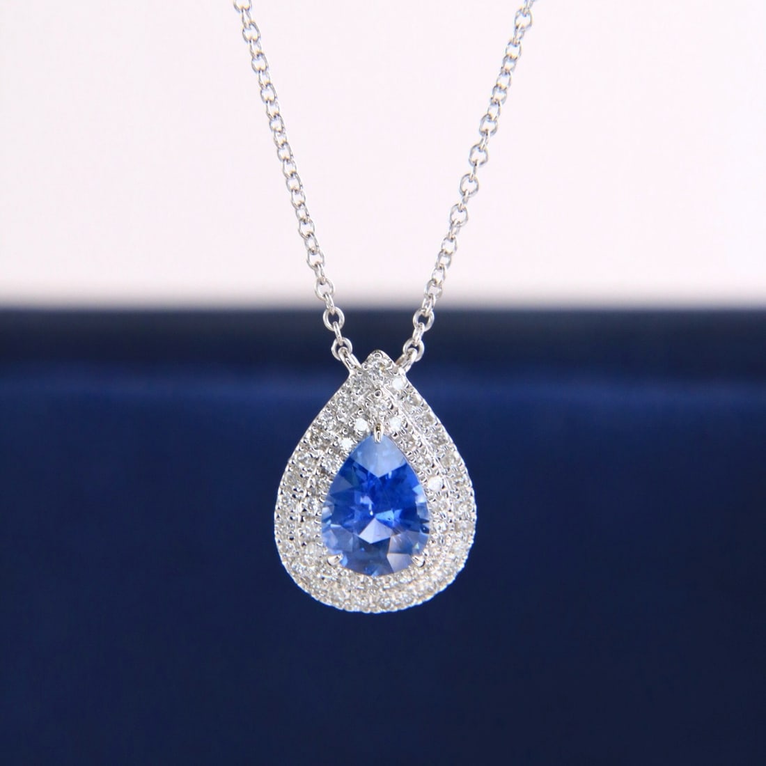 14k Gold 1.32 Ctw Natural Sapphire & Diamond Necklace: Ref:231174326 // gold content:14k gold // main gemstone:sapphire // shape:pear // carat weight:1. 12ct // color:blue // treatment:natural // // adjacent gemstone 2 : diamond // shape:round // carat we