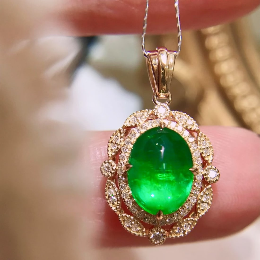 14k Gold 2.13 Ctw Natural Emerald & Diamond Pendant( Without Chain ): Ref:231174350 // gold content:14k gold // main gemstone:emerald // shape:oval // carat weight:1. 9ct // color:green // treatment:natural // // adjacent gemstone 2 : diamond // shape:round // carat wei