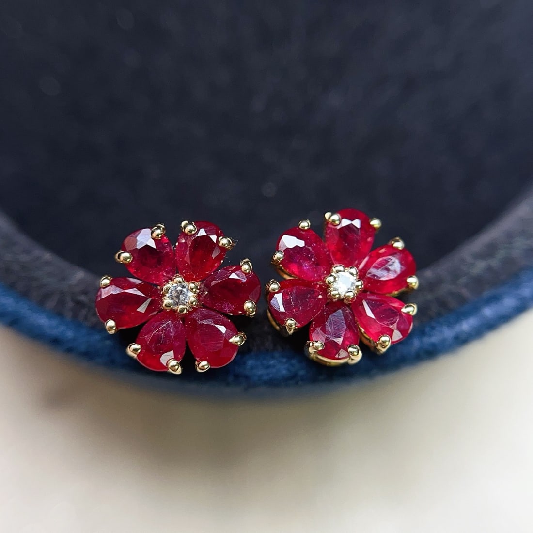 14k Gold 1.88 Ct Natural Ruby & Sapphire Earrings - 4