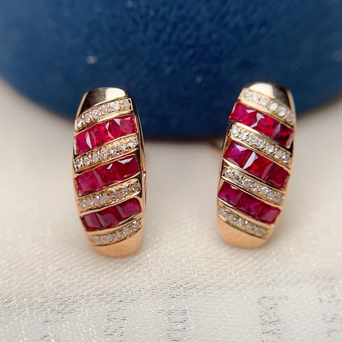 14k Gold 0.80 Ct Natural Ruby & Diamond Earrings - 4