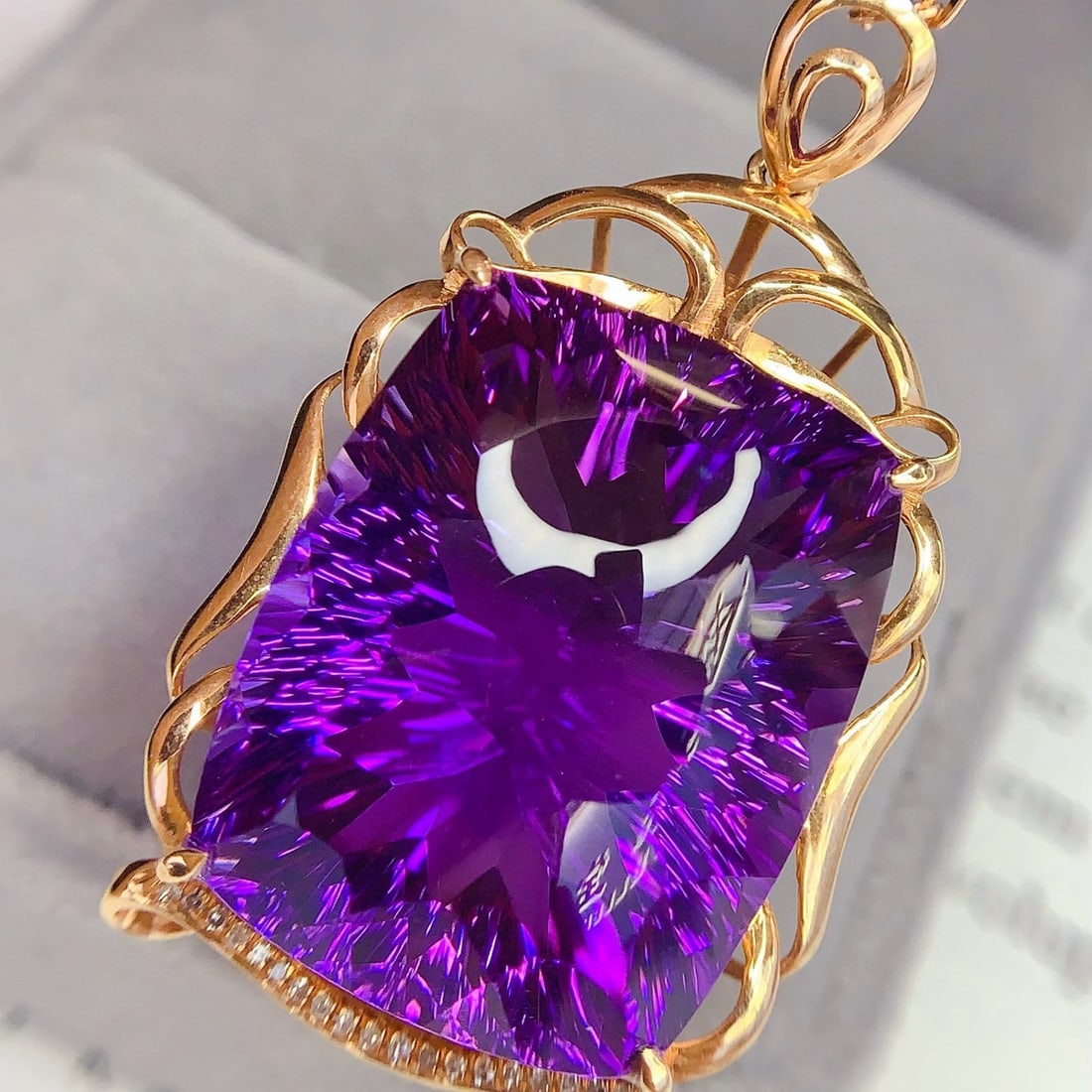 14k Gold 45.3 Ct Natural Amethyst & Diamond Pendant( Without Chain ) - 4