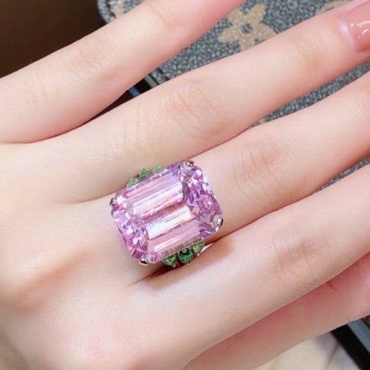14k Gold 28.33 Ctw Natural Kunzite & Tsavorite Ring - 5