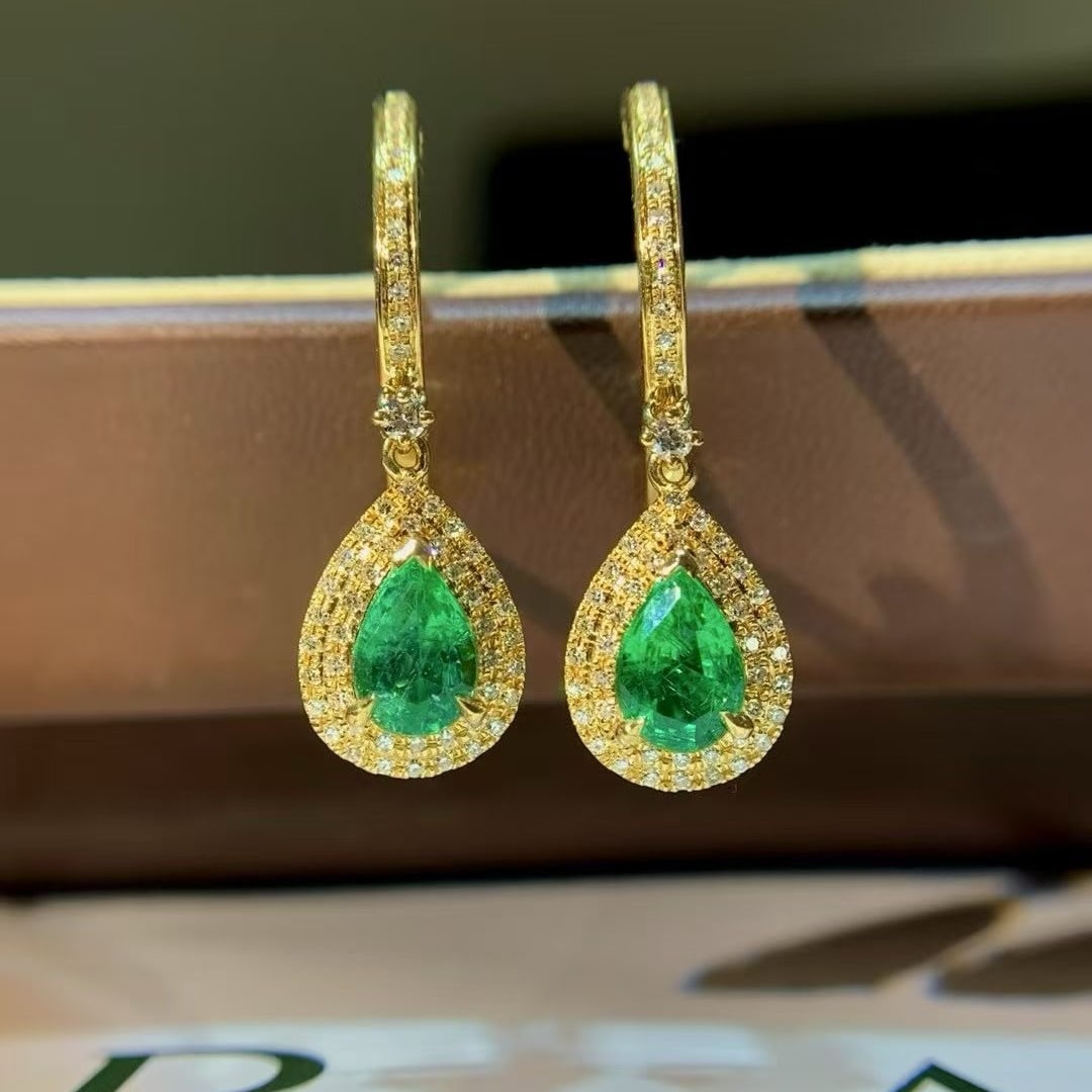 14k Gold 1.33 Ct Natural Emerald & Diamond Earrings - 3