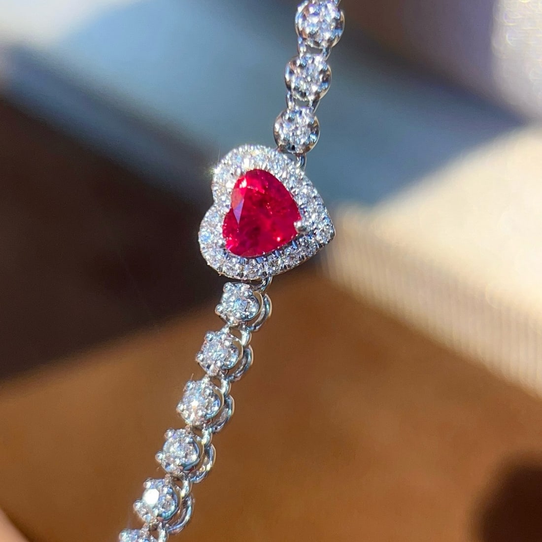 14k Gold 0.60 Ctw Natural Ruby & Diamond Bracelet: Ref:231175134gold // content:14k // goldmain // gemstone:rubyshape:heartcarat // weight:0. 40ct // color:redtreatment:naturaladjacent // gemstone // 2 // : // diamondshape:roundcarat // weight:0. 20ct
