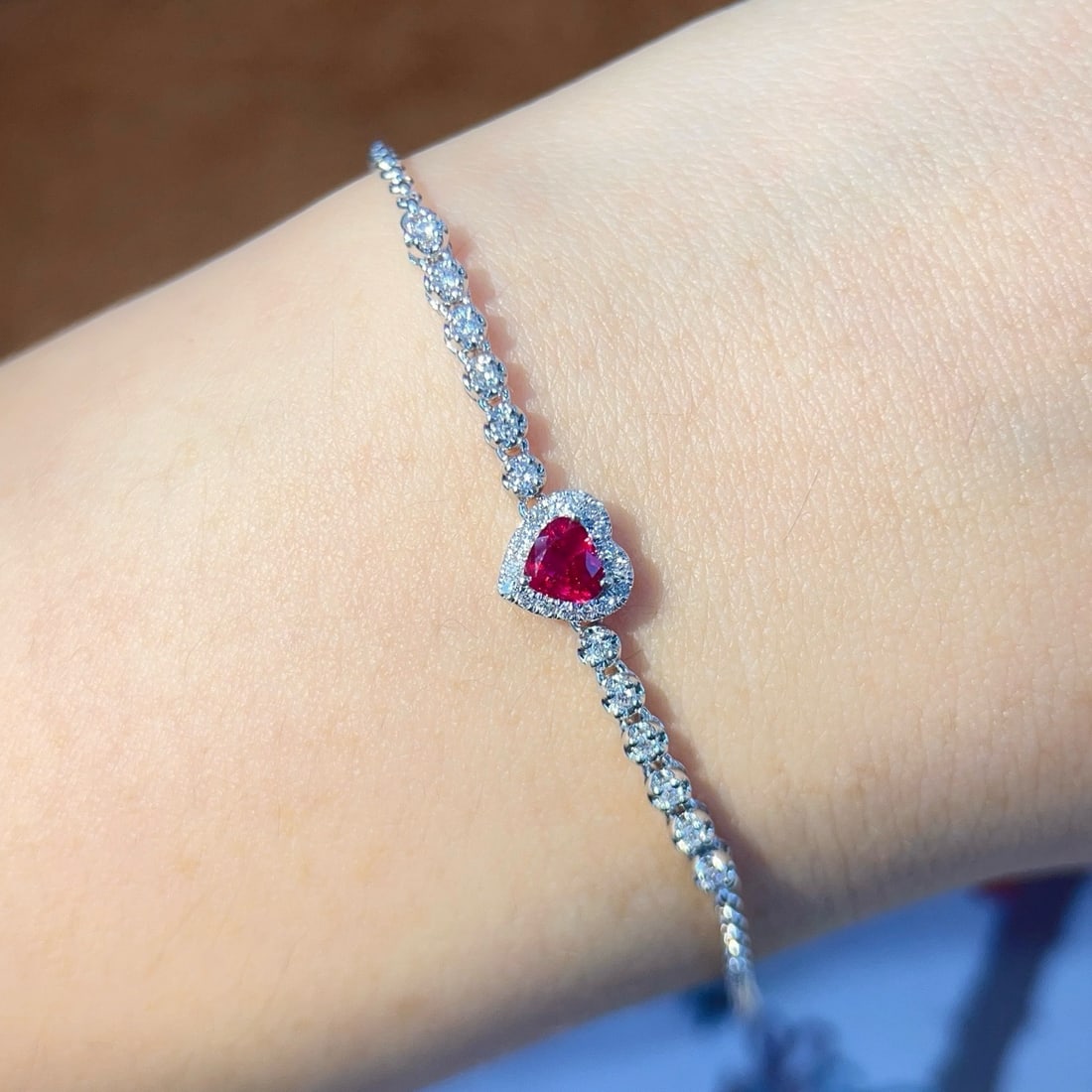 14k Gold 0.60 Ctw Natural Ruby & Diamond Bracelet - 3
