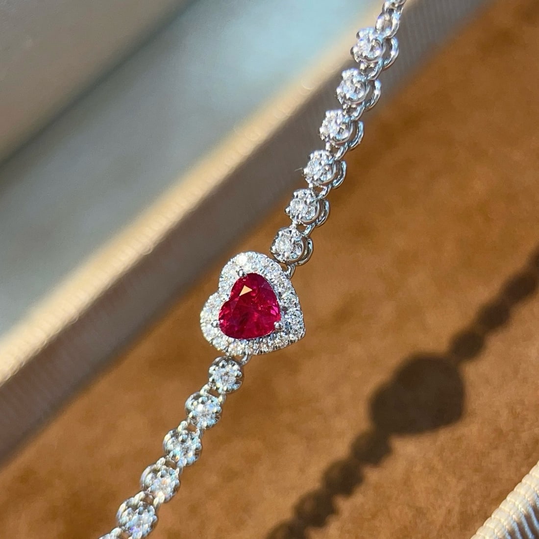 14k Gold 0.60 Ctw Natural Ruby & Diamond Bracelet - 5