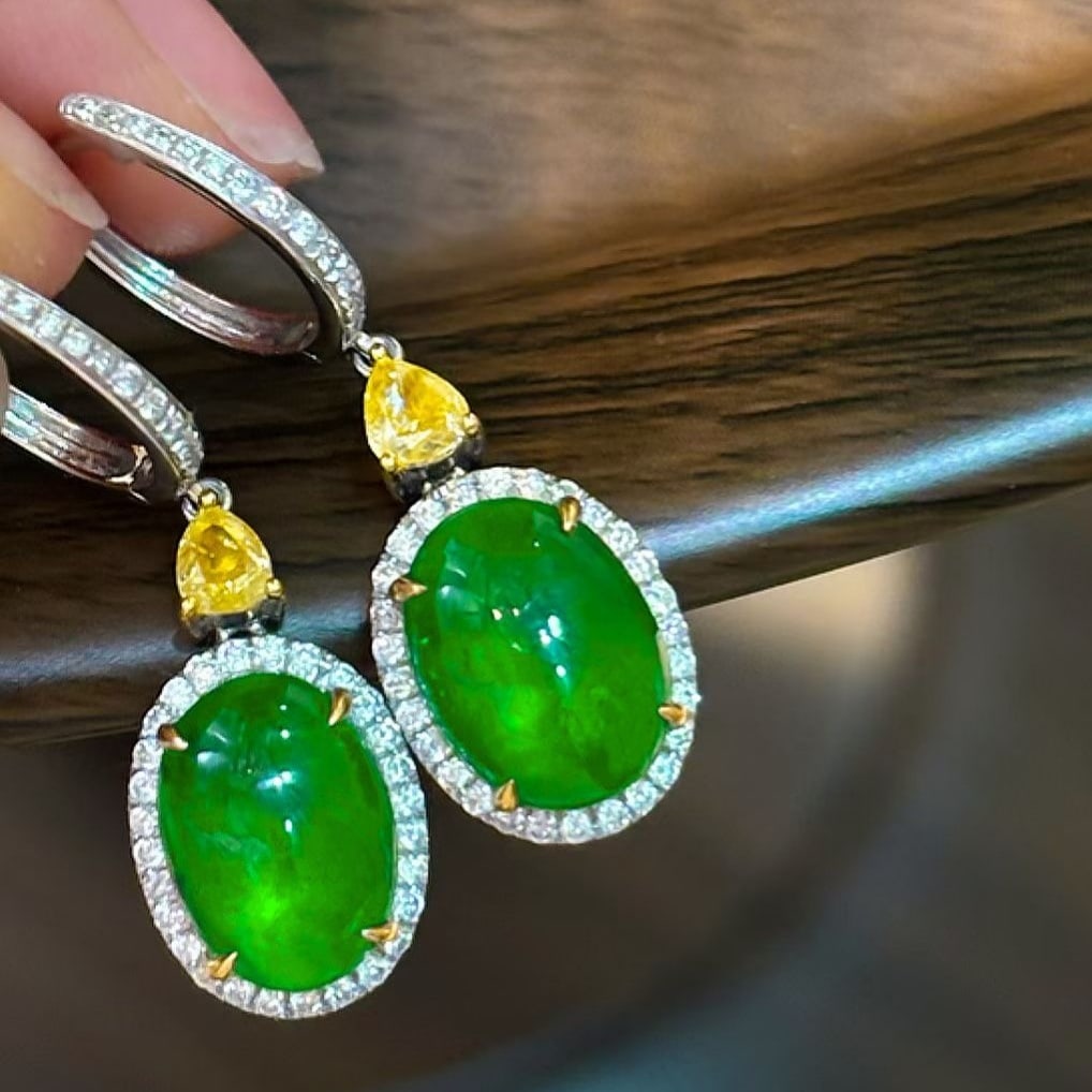14k Gold 5.8 Ct Natural Emerald & Diamond Earrings - 2