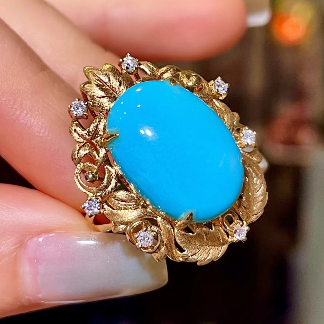 14k Gold 9.36 Ctw Natural Blue Turquoise & Diamond Ring: Ref:231175164gold // content:14k // goldring // size:7. 25usmain // gemstone:blue // turquoiseshape:ovalcarat // weight:9. 15ct // color:bluetreatment:naturaladjacent // gemstone // 2 // : //
