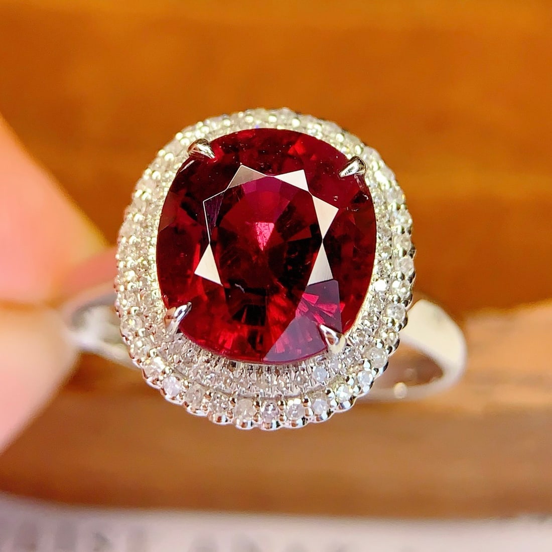 14k Gold 4.5 Ct Natural Tourmaline & Diamond Ring: Ref:231175166gold // content:14k // goldring // size:7. 25usmain // gemstone:tourmalineshape:ovalcarat // weight:4. 5ct // color:redtreatment:naturaladjacent // gemstone // 2 // : // diamondnumber // 