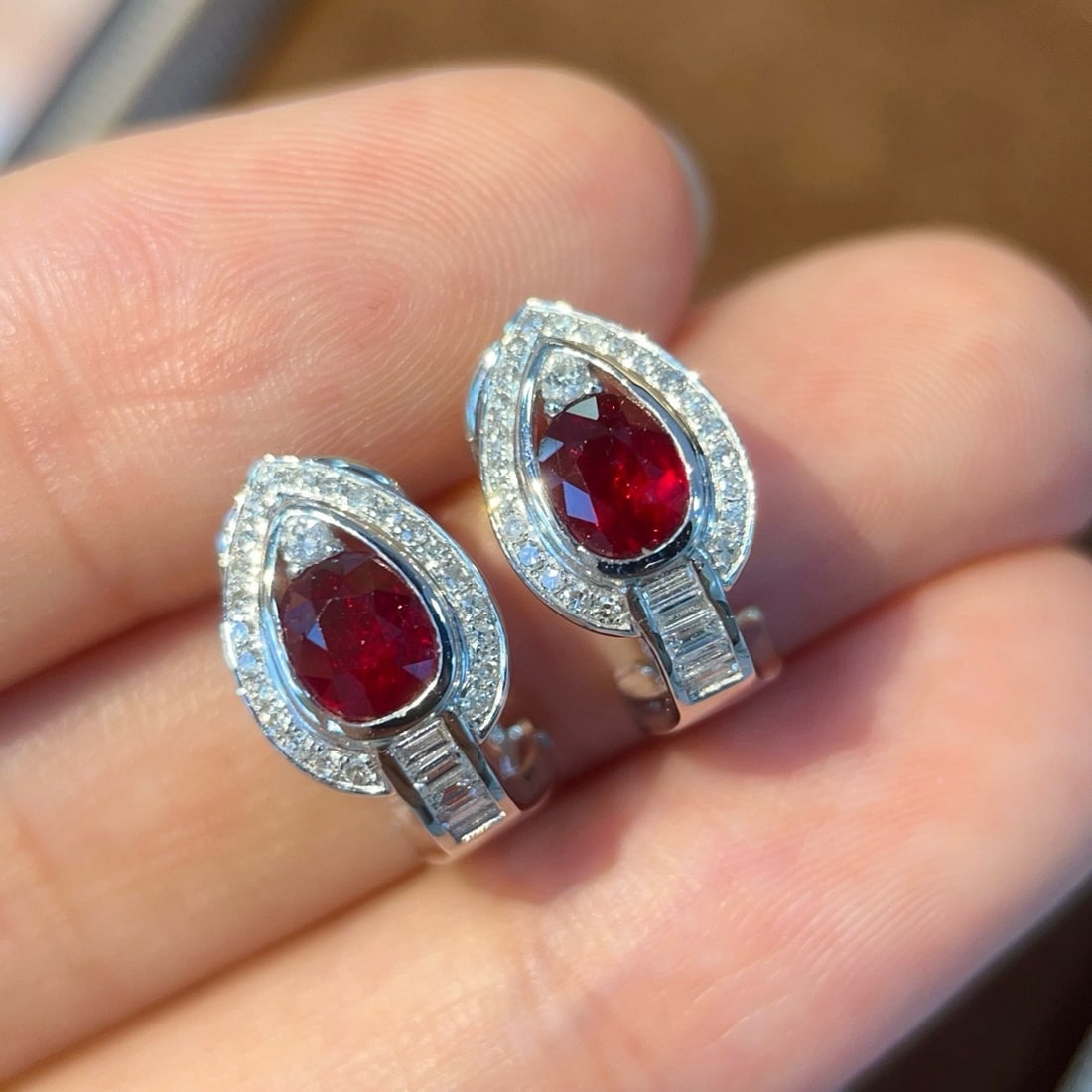 14k Gold 1.92 Ctw Natural Ruby & Diamond Earrings - 4