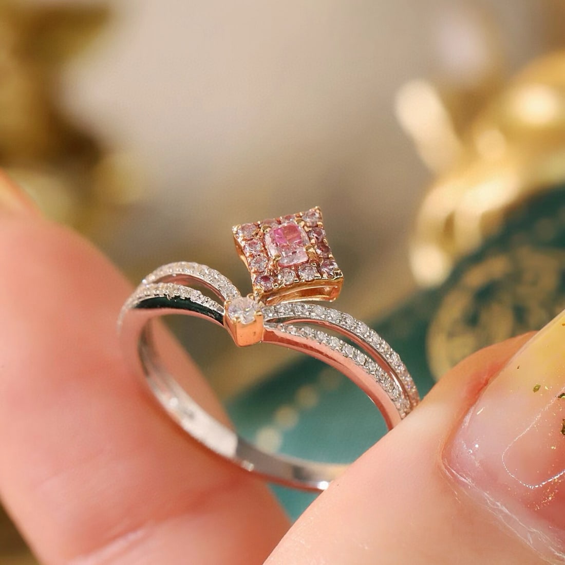 14k Gold 0.40 Ctw Natural Pink Diamond & Diamond Ring - 3