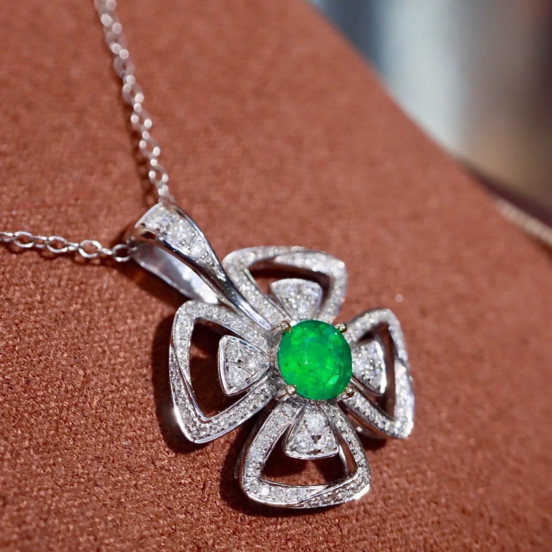 14k Gold 1.21 Ctw Vivid Green Natural Emerald & Diamond Pendant( Without Chain ) - 5