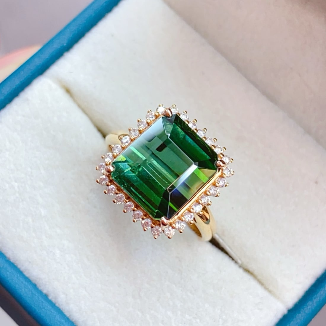 14k Gold 6.9 Ct Natural Tourmaline & Diamond Ring: Ref:231176035gold // content:14k // goldring // size:7. 25usmain // gemstone:tourmalineshape:octagonalcarat // weight:6. 9ct // color:greentreatment:naturaladjacent // gemstone // 2 // : // diamondnum