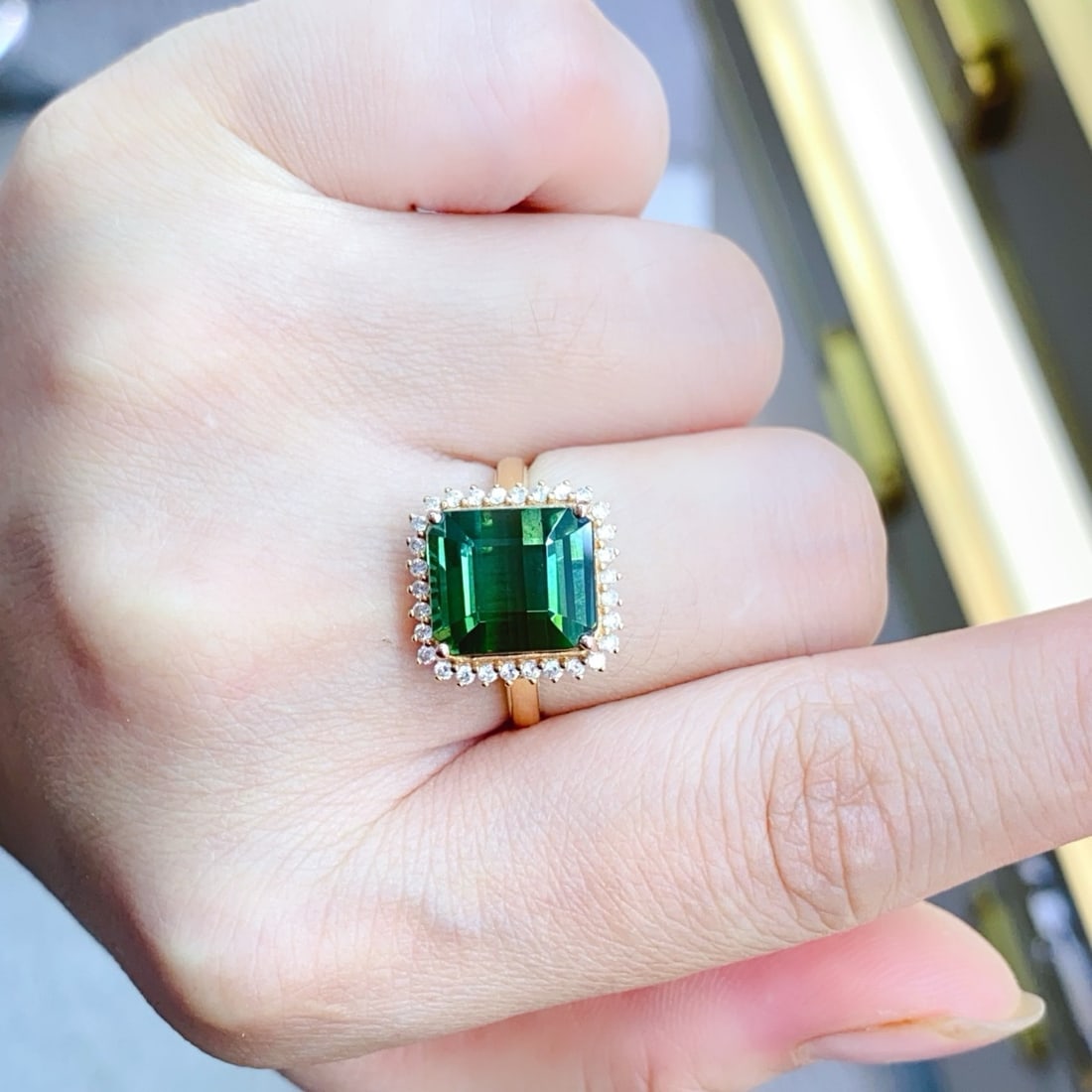 14k Gold 6.9 Ct Natural Tourmaline & Diamond Ring - 4