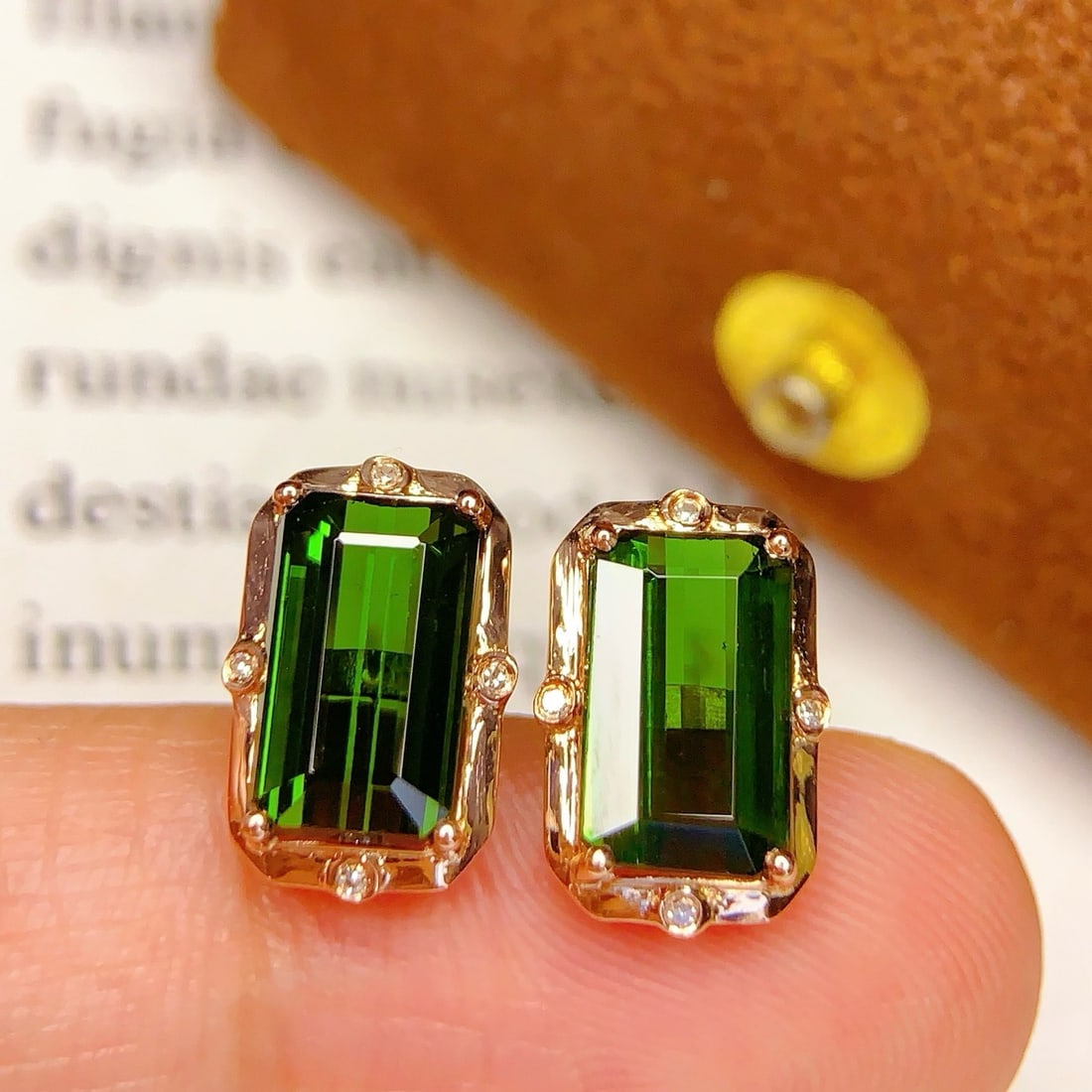14k Gold 4.62 Ct Natural Tourmaline & Diamond Earrings - 5