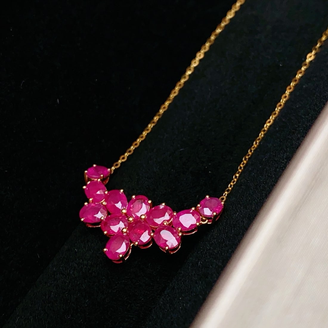 14k Gold 4.50 Ct Natural Ruby Necklace - 4