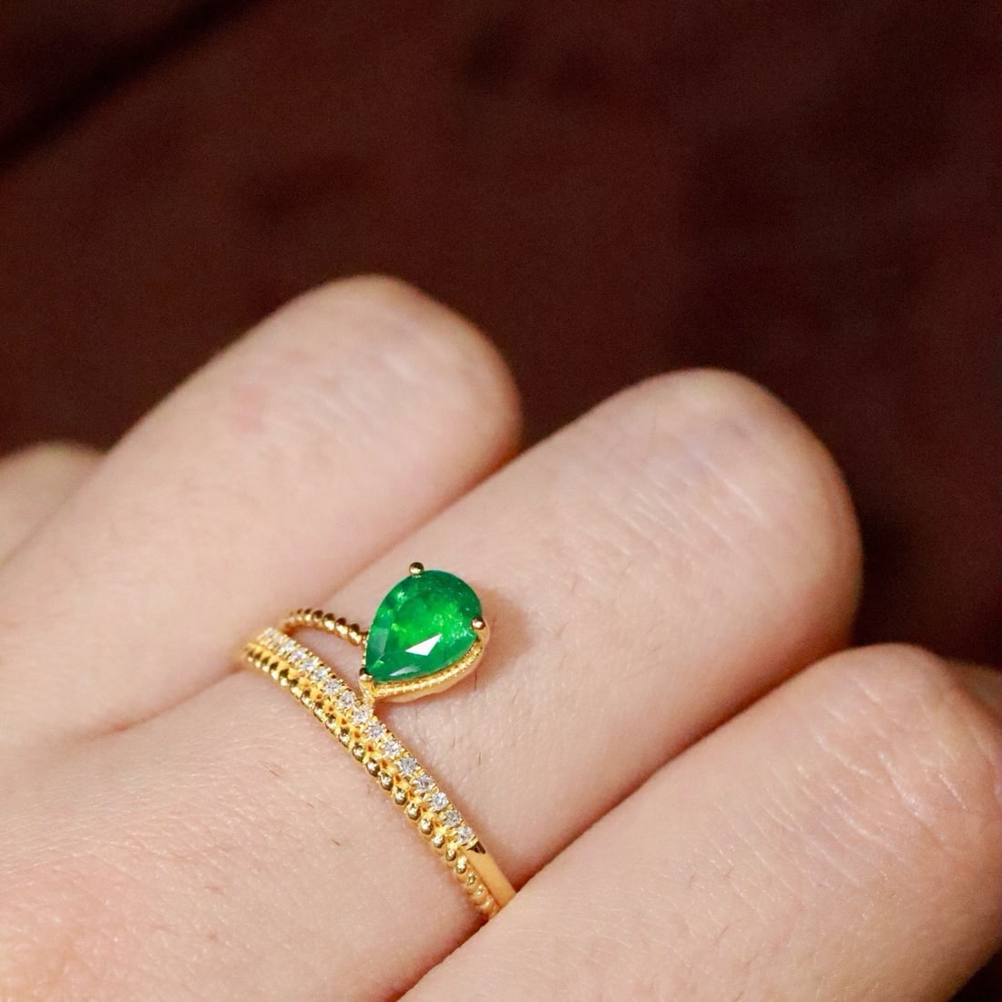 14k Gold 0.56 Ctw Natural Emerald & Diamond Ring - 5