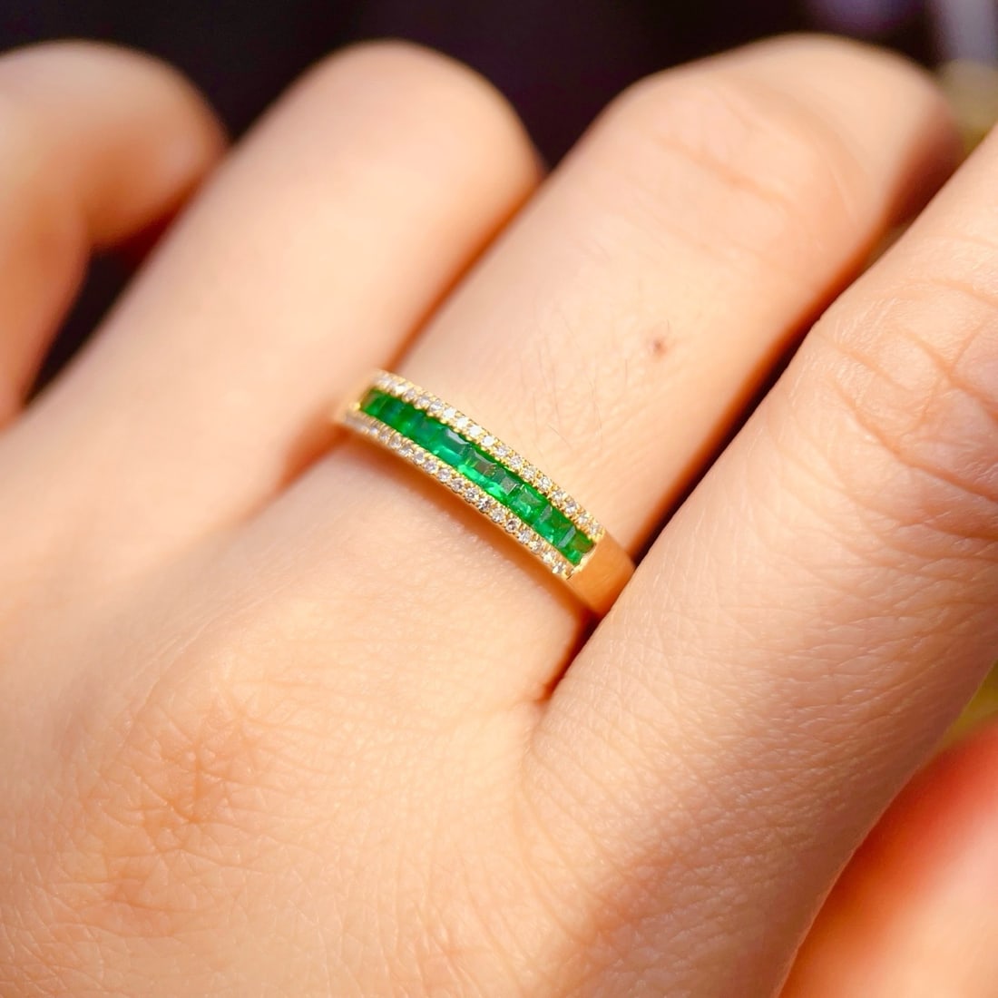14k Gold 0.4 Ct Vivid Green Natural Emerald & Diamond Ring - 5