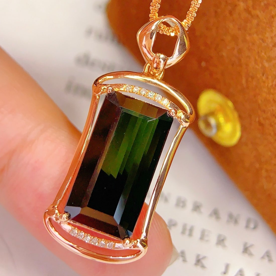 14k Gold 5.97 Ct Natural Tourmaline & Diamond Pendant( Without Chain ) - 4