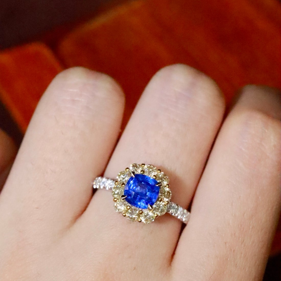 14k Gold 2.32 Ctw Natural Sapphire & Diamond Ring - 5
