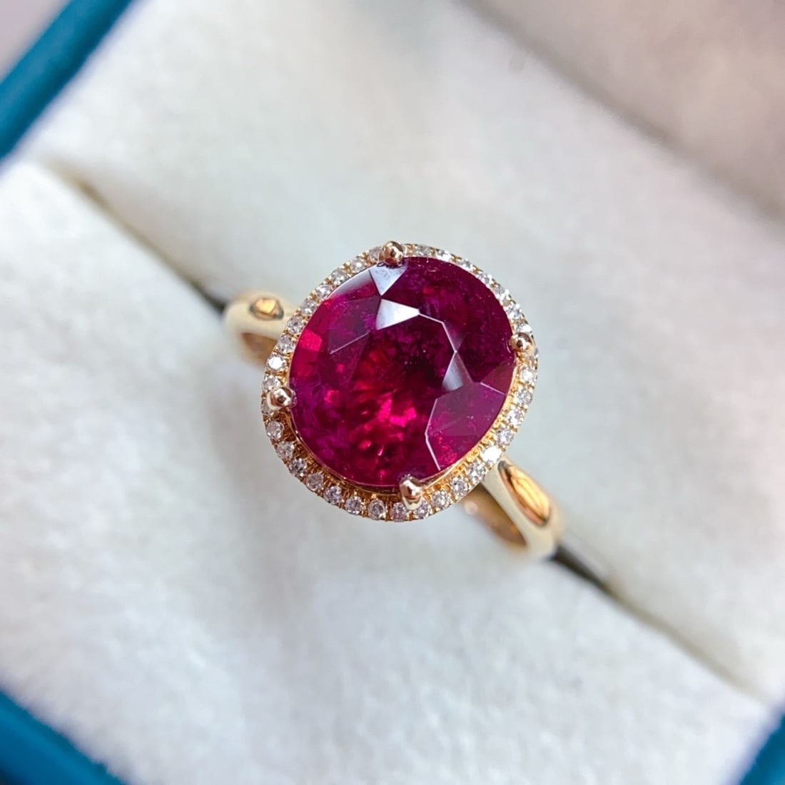 14k Gold 2.91 Ctw Natural Tourmaline & Diamond Ring: Ref:231176092gold // content:14k // goldring // size:7. 25usmain // gemstone:tourmalineshape:ovalcarat // weight:2. 8ct // color:redtreatment:naturaladjacent // gemstone // 2 // : // diamondnumber // 