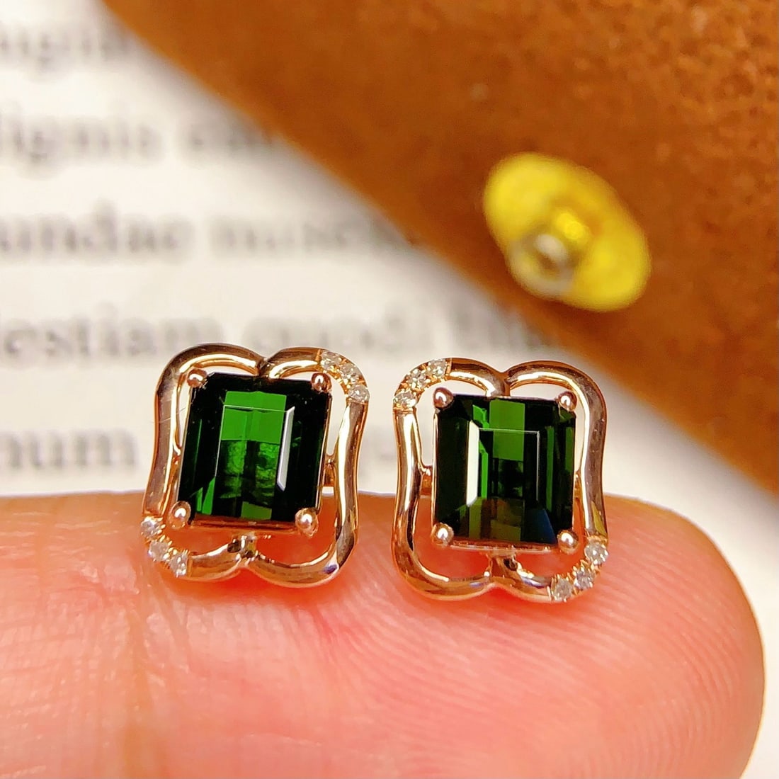 14k Gold 2.15 Ct Natural Tourmaline & Diamond Earrings - 3