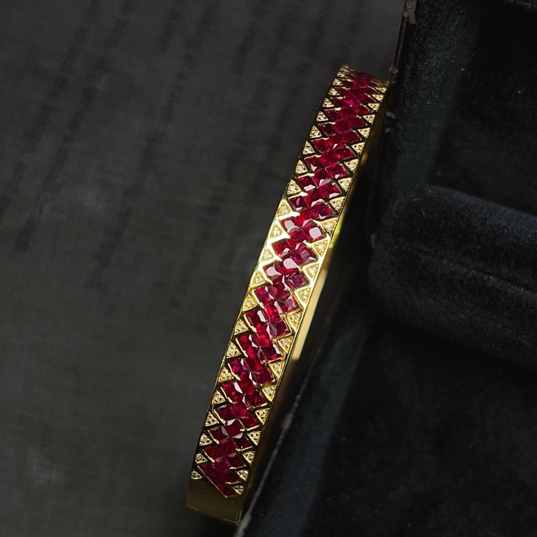 14k Gold 5.27 Ct Natural Ruby & Diamond Bangle - 3