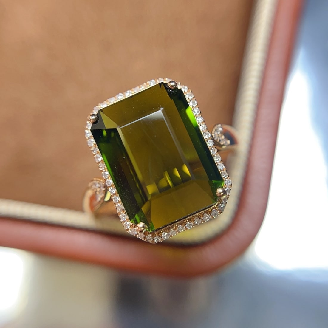 14k Gold 5.50 Ct Natural Tourmaline & Diamond Ring - 2