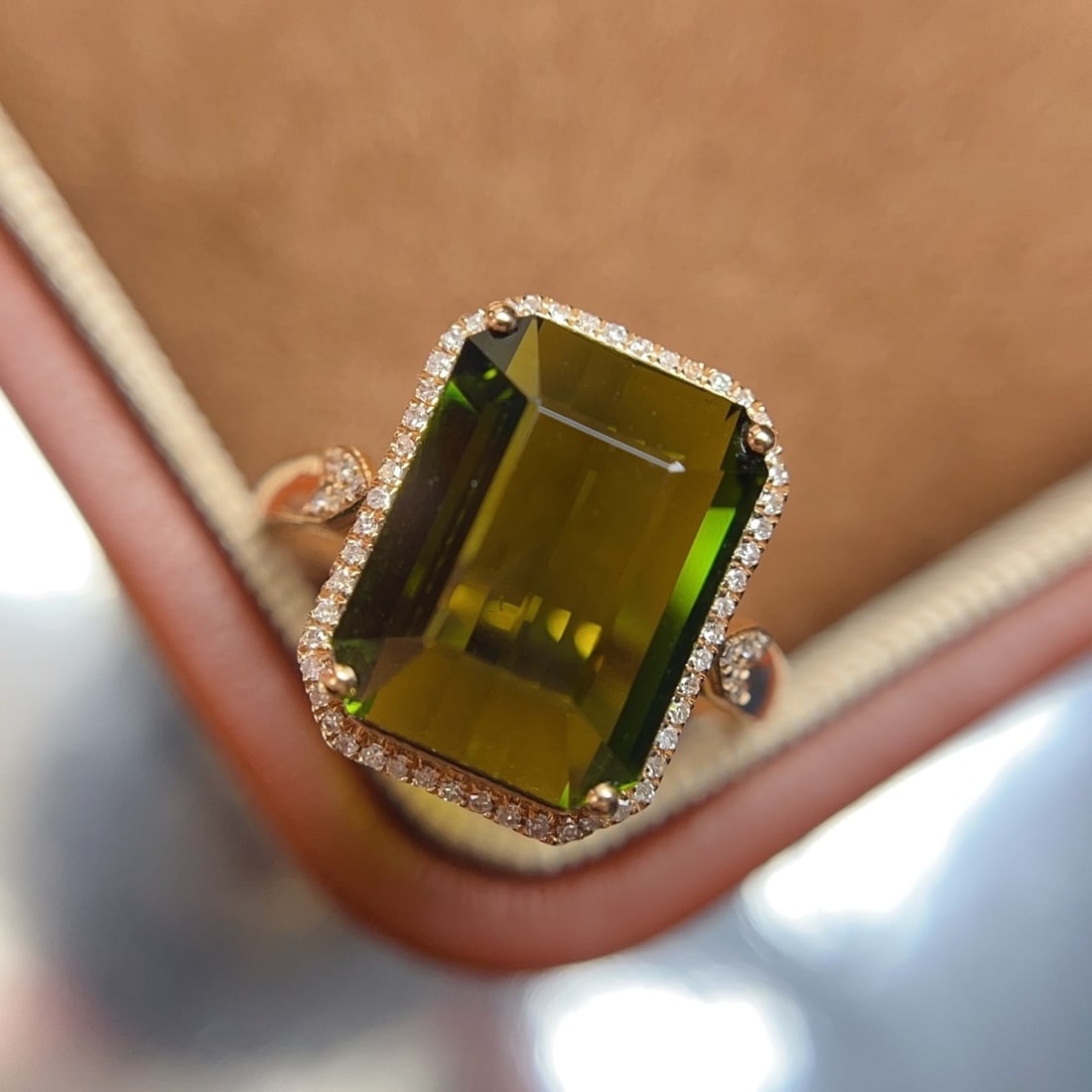 14k Gold 5.50 Ct Natural Tourmaline & Diamond Ring - 3
