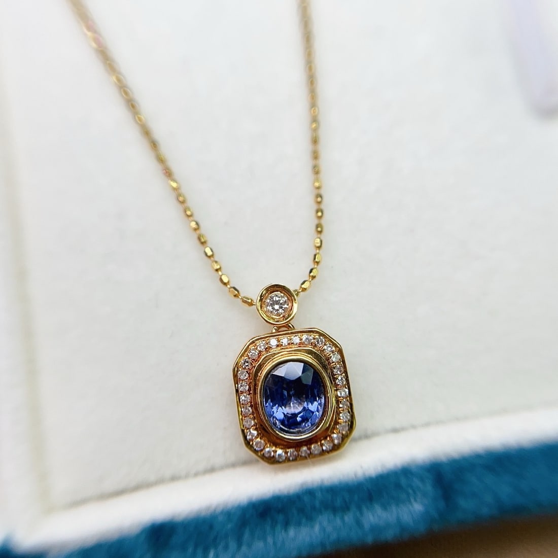 14k Gold 0.58 Ct Natural Sapphire & Diamond & Sapphire Necklace - 3