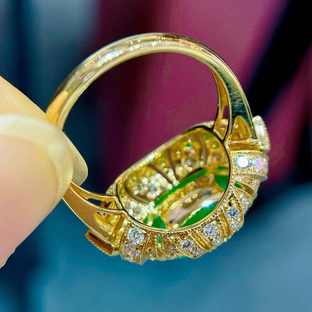 14k Gold 3.40 Ctw Vivid Green Natural Emerald & Diamond Ring - 8