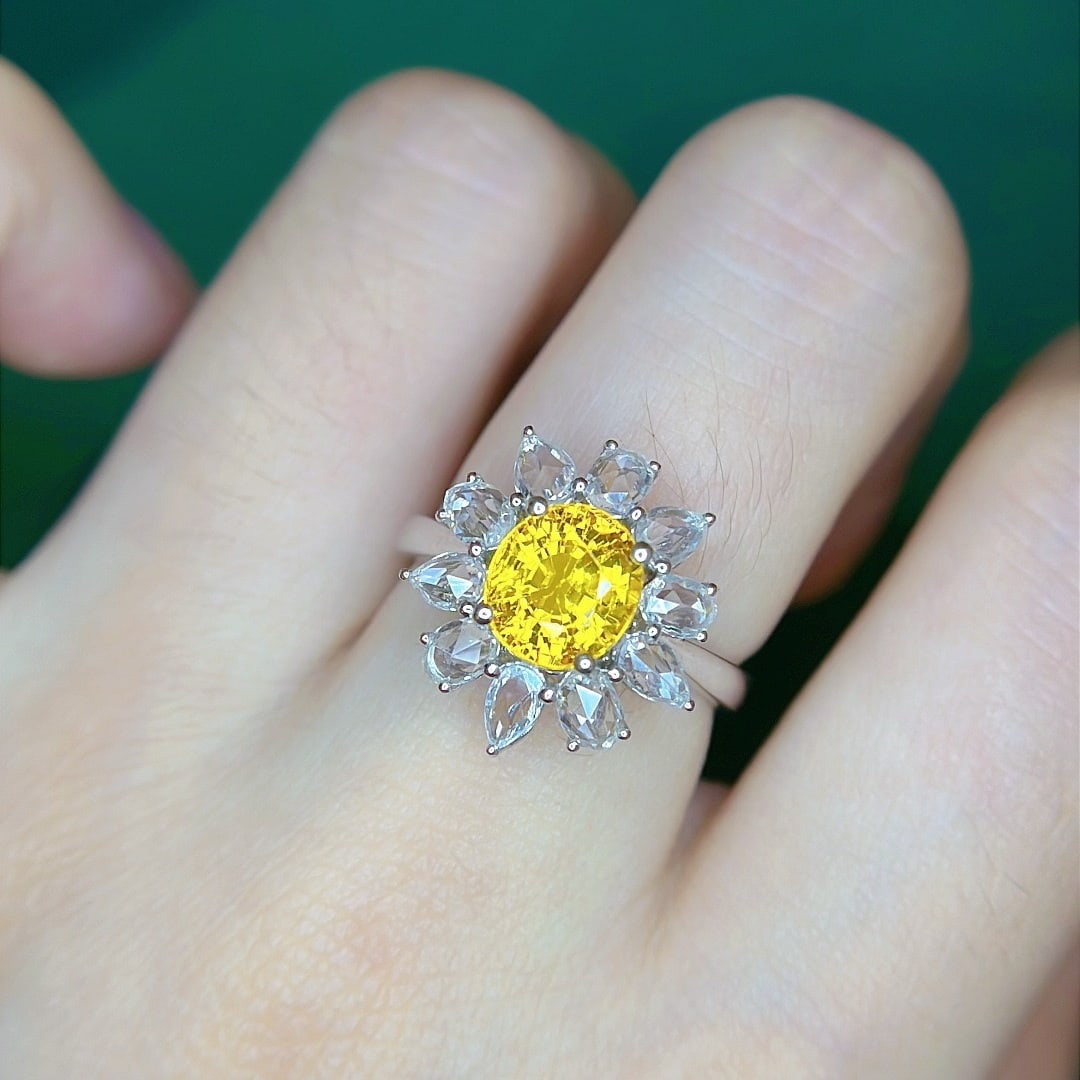 14k Gold 2.48 Ct Natural Sapphire Ring - 6