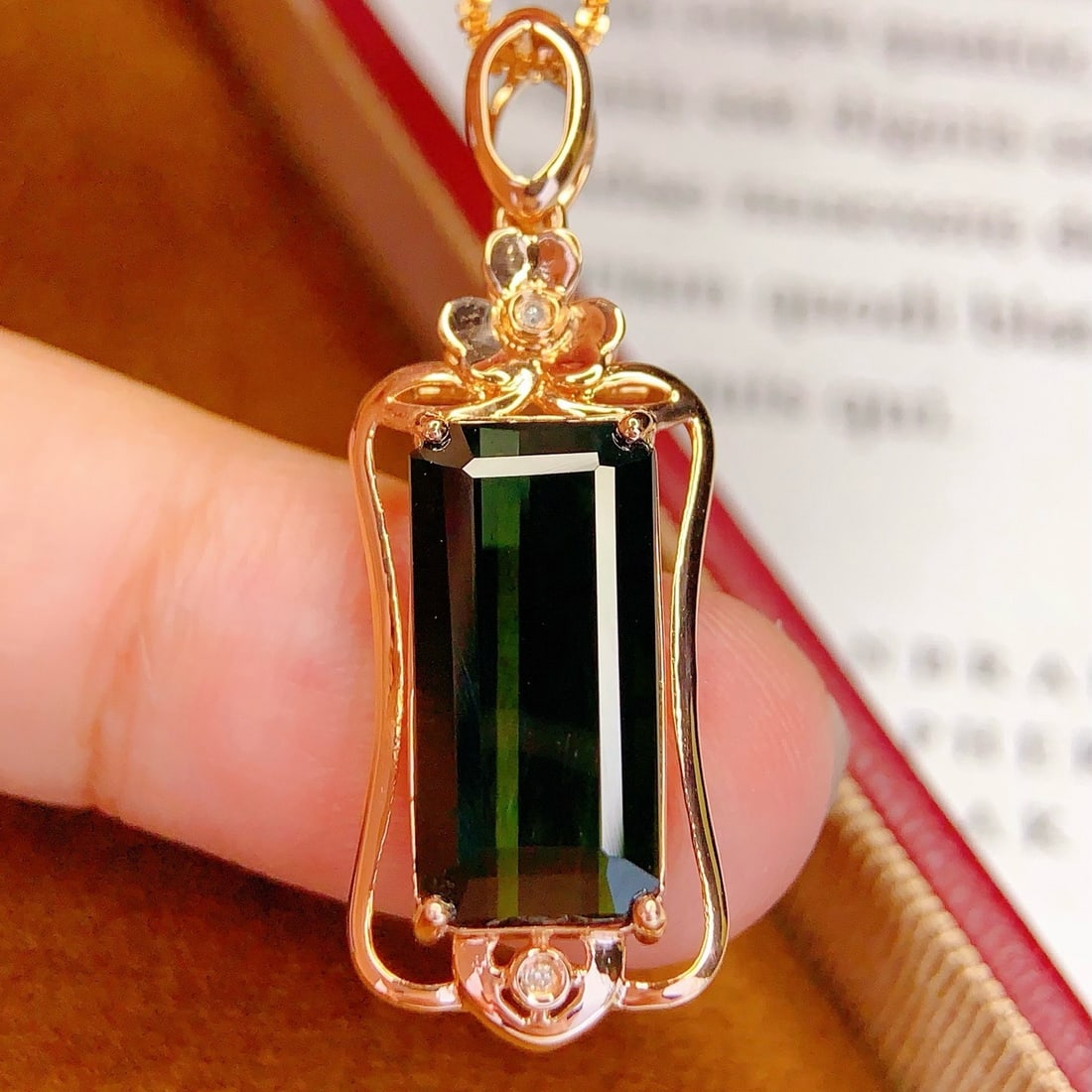 14k Gold 4.82 Ct Natural Tourmaline & Diamond Pendant( Without Chain ) - 3
