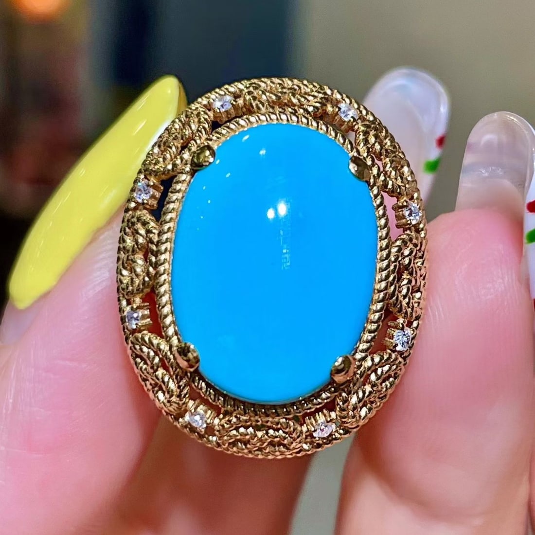 14k Gold 8.22 Ctw Natural Blue Turquoise & Diamond Ring: Ref:231176176gold // content:14k // goldring // size:7. 25usmain // gemstone:blue // turquoiseshape:ovalcarat // weight:8. 10ct // color:bluetreatment:naturaladjacent // gemstone // 2 // : //