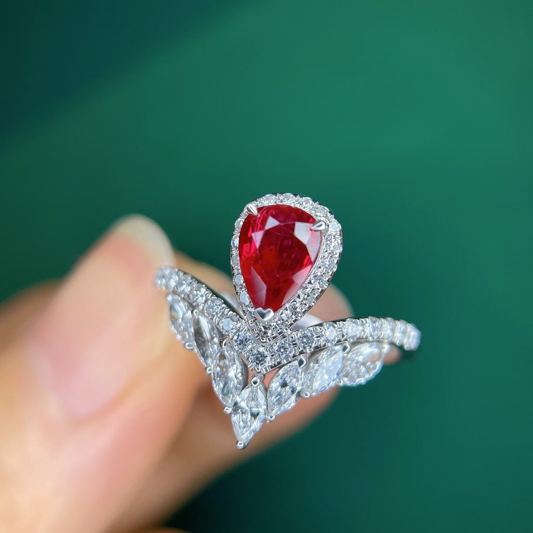 14k Gold 1.26 Ctw Natural Ruby & Diamond Ring - 4