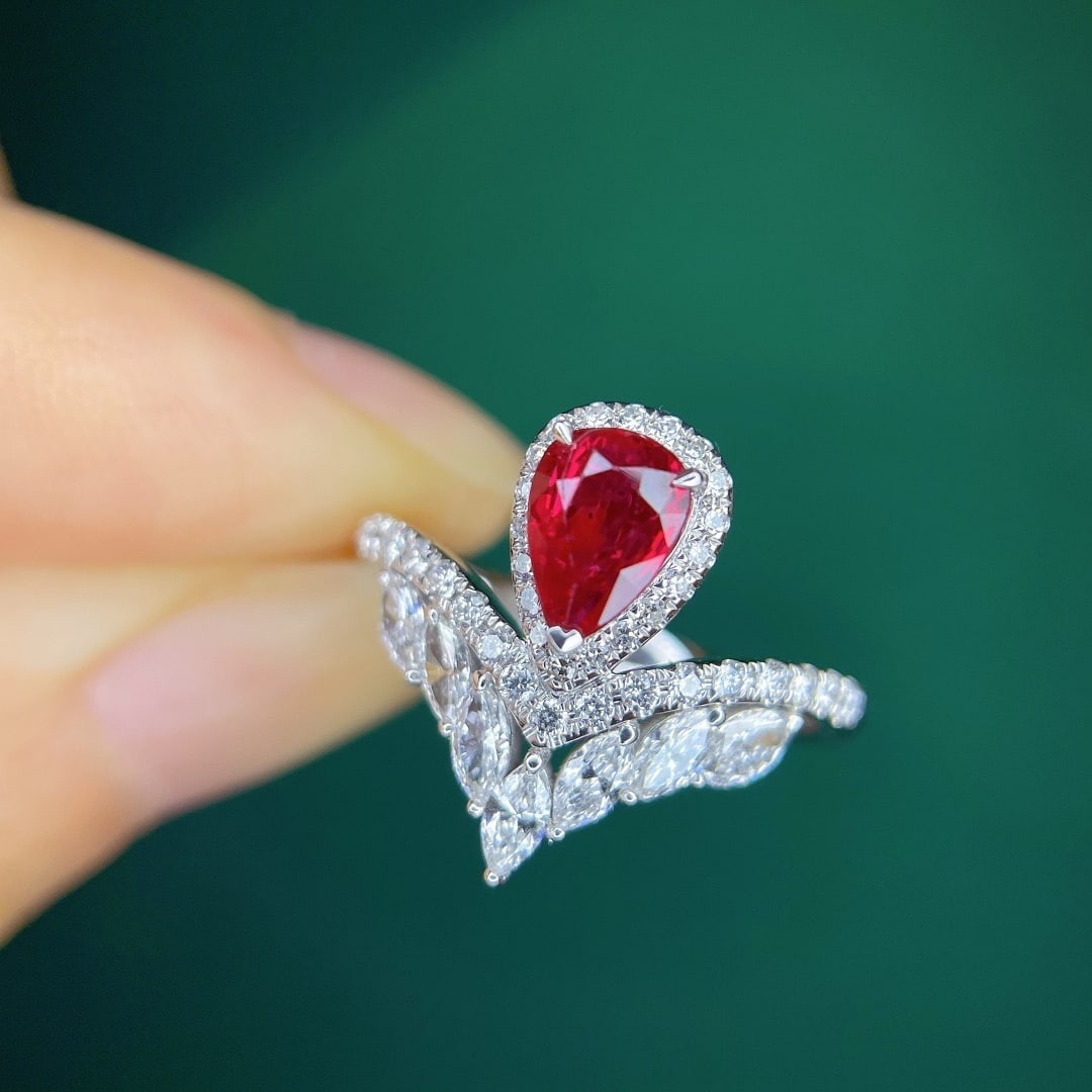 14k Gold 1.26 Ctw Natural Ruby & Diamond Ring - 5