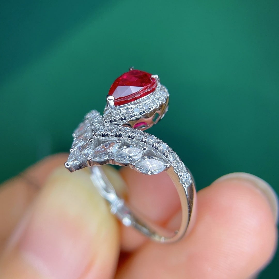 14k Gold 1.26 Ctw Natural Ruby & Diamond Ring - 8